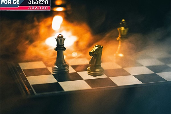 დიდი თამაში მსხვილი მოთამაშეებით