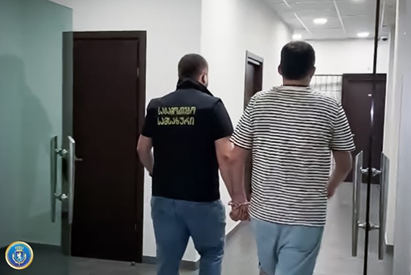 საგამოძიებო სამსახურმა დიდი ოდენობით უაქციზო სიგარეტის შენახვა-გადაზიდვა-რეალიზაციის სამი ფაქტი გამოავლინა