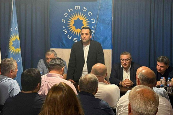 ვარლამ წიკლაური: დავიწყეთ წინასაარჩევნო შეხვედრები. ვისაუბრეთ სამომავლო გეგმებზე და არსებულ გამოწვევებზე, რომელიც მოსახლეობასთან ერთად უნდა გადავჭრათ