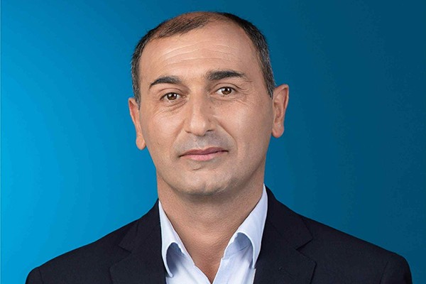 კაპიტონ ჟორჟოლიანი: მხოლოდ დაბაში 800-ზე მეტი საოჯახო სასტუმროა. ბოლო პერიოდში ისეთი გზები გაკეთდა, რაც აქამდე არ ყოფილა