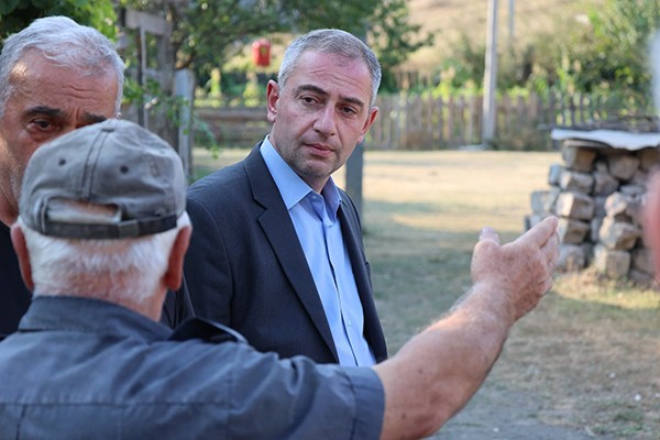 მამუკა გელაშვილმა წინასაარჩევნო კამპანიის ფარგლებში, შეხვედრა გამართა სოფელ დვირის და ქვაბისხევის მცხოვრებლებთან