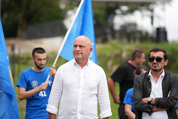 „ქართული ოცნების“ მერობის კანდიდატი ჯუმბერ იზორია: ამაყი ვარ, რომ მაქვს შესაძლებლობა გავხდე ჩხოროწყუს რჩეული ხალხის რჩეული