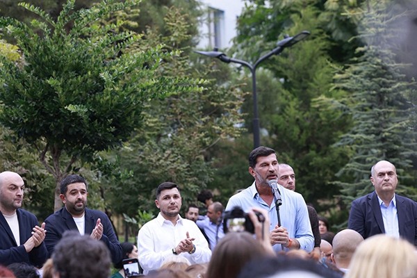 კახა კალაძე: აუცილებლად გაგრძელდება ჩვენი ულამაზესი ქალაქის განვითარება, გაგრძელდება ზრუნვა თითოეულ თბილისელზე, მზად ვართ ვიყოთ თქვენ სამსახურში 24 საათის განმავლობაში!