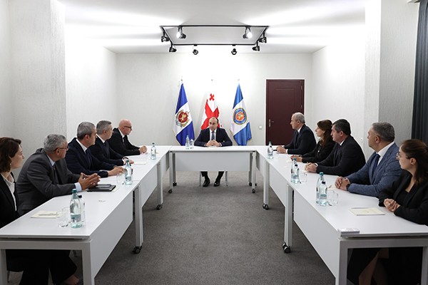 გეკა გელაძემ შინაგან საქმეთა სამინისტროს აკადემიის ხელმძღვანელ პირებთან სამუშაო შეხვედრა გამართა