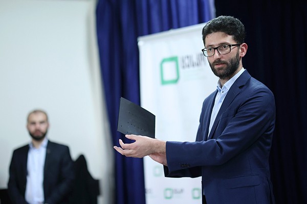 საინფორმაციო შეხვედრა უსინათლო ამომრჩევლებთან
