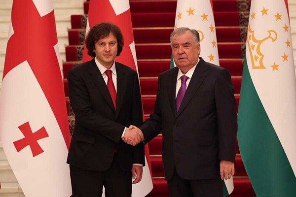 სახელმწიფოები ხელს შეუწყობენ ბიზნესწრეებს შორის პირდაპირი კავშირების განვითარებას