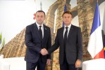 premier-ministri-irakli-RaribaSvili-safrangeTis-prezidents-emanuel-makrons-Sexvda