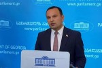 paata-manjgalaZe-visac-unda-opoziciuri-centris-Seqmnis-Seqmna-amis-ufleba-aqvs-politikuri-konsultaciebi-ara-marto-lelosTan-aramed-sxva-partiebTanac-grZeldeba