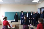 saqarTvelos-premier-ministrma-vanis-municipalitetis-sofel-zeindaris-axlad-reabilitirebuli-sajaro-skola-gaxsna