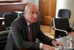 guram-maWaraSvili---mivmarTav-evrokavSiris-elCs-da-yvela-im-elCs-romelic-nacionalur-moZraobas-pirdapir-uWers-mxars-ramdeni-adamiani-unda-movides-komisiaze-rom-SeeSvaT-damnaSave-reJimis-mxardaWeras