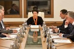 goCa-kakoiSvili-iseT-mdgomareobaSi-viyavi-nacemi-da-nawamebi-rom-sakuTari-fexiT-saxlSi-asvla-ver-SevZeli-megobrebma-skamze-damjdari-amiyvanes-saxlSi