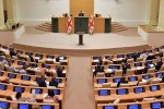 saqarTvelos-parlamenti-saqarTveloSi-tardeba-samarTliani-da-demokratiuli-arCevnebi---2024-wlis-arCevnebi-msoflioSi-mowinave-amerikuli-kompaniis-mier-damontaJebuli-eleqtronuli-mTvlelebiT-Catarda