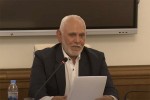 besarion-xvinTeliani-karantinis-sakanze-18-kvm-40-ze-meti-kaci-saWmeli-mxolod-puri-da-wyali-gvqonda-Seuwyveteli-cema-tyepa-40-gradusi-sicxe-wyliT-savse-buStebi-patimrebis-tanze-da-xelebze