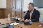 irakli-ruxaZe-saakaSvilis-dros-milionze-meti-Tu-gqonda-Tu-megobari-iyavi-raRacaSi-dagabandebinebdnen-maSinve-Tu-ar-iyavi-megobari-ubralod-wagarTmevdnen