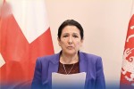 salome-zurabiSvili-iTxovs-rom-adgilobriv-arCevnebTan-erTad-saparlamento-arCevnebic-dainiSnos