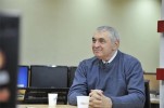 daviT-zurabiSvili-Cemze-mZime-STabeWdilebas-axdens-boikotis-momxreTa-radikaluri-pozicia-imaze-rom-moRalateebi-xarT-yvela-visac-arCevnebSi-gindaT-monawileoba---amas-idiotizms-davarqmevdi