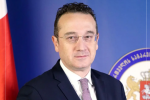 daviT-baqraZe-erTiani-nacionaluri-moZraobis-partiis-wevrebi-Tveebis-ganmavlobaSi-dadiodnen-da-Sexvedrebisas-saqarTvelosTvis-uvizo-mimosvlis-micemis-winaaRmdeg-lobirebdnen