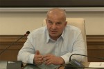imeda-maisuraZe-samxedro-policiam-damakava-davaleba-ar-Seasrule-moRalate-xar-uvargisi-mfrinavio---10-dReSi-gamaTavisufles-TavdacvaSi-davrCi-sabrZolo-vertmfreniT-gadmovfrindi-TbilisSi-Tu-aseTi-saSiSi-viyavi-sabrZolo-vertmfreni-isev-rogor-mandes-