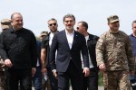 saqarTvelos-prezidenti-mixeil-yavelaSvili-saCxereSi-polkovnik-besik-quTaTelaZis-saxelobis-samTo-momzadebis-skolaSi-imyofeboda