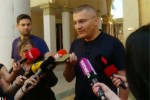 mamuka-mdinaraZe-nodar-melaZe-aris-adamiani-romelic-mfarvelobs-am-qveyanaSi-korufciasa-da-nepotizms