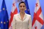 mariam-qvriviSvili-gaeros-konferenciaze-sityviT-gamosvlisas-premier-ministri-gansakuTrebul-aqcents-dakavSirebadobasa-da-Sua-derefanSi-saqarTvelos-rolze-gaakeTebs