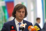 irakli-kobaxiZe-metnaklebad-sazogadoebis-RirebulebebTan-miaxloebul-kandidats-ver-arCeven-saerTod-es-aris-dRevandeli-radikaluri-opoziciis-mdgomareoba