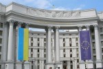 ukrainis-sagareo-uwyeba-ukraina-TanamSromlobs-qarTul-mxaresTan-raTa-swrafad-moxdes-satranzito-gzis-ganblokva-da-darialis-sasazRvro-punqtSi-myofi-ukrainis-moqalaqeebis-samSobloSi-dabruneba