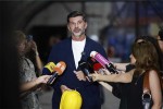 kaxa-kalaZe-gulwrfelad-vusurveb-mamukas-warmatebas-am-sapasuxismgeblo-Tanamdebobaze