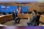 martin-vinceni-saqarTveloSi-ekranebze-xedavT-fridrix-mercs-ursula-fon-der-laiens-da-sxvebs---germanias-mxolod-isini-ar-warmoadgenen