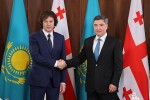 saqarTvelos-premier-ministri-irakli-kobaxiZe-yazaxeTis-premier-ministr-olJas-bektenovs-Sexvda