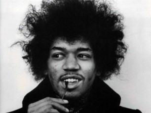 jimi-hendriqsi-kvlav-saukeTesoa