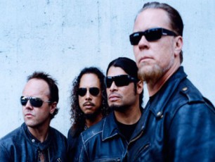Metallica-msoflios-ubrundeba
