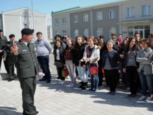 Ria-karis-dRe-erovnul-Tavdacvis-akademiaSi-video