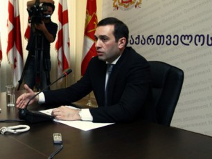 Tavdacvis-ministris-moadgilis-posts-mixeil-darCiaSvili-daikavebs-video