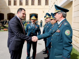 Ss-ministri-azerbaijanis-respublikis-saxelmwifo-sasazRvro-samsaxuris-ufross-Sexvda