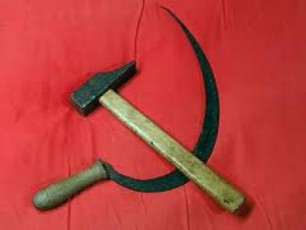 raSi-hgvanan-nacionalebi-komunistebs