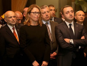 aTaswleulis-gamowvevis-korporaciis-direqtorma-saqarTvelos-premier-ministrs-madloba-gadauxada