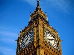 londonis-simbolos-Big-Ben-s--elizabet-meoris-saxeli-mianiWes