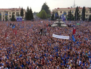 biZina-ivaniSvili-vinc-raime-gamarTlebas-mouZebnis-am-jalaTebs-TviTon-iqneba-jalaTi