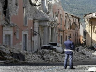 italiaSi-6-seismologi-2009-wels-sazogadoebisTvis-araswori-informaciis-miwodebisTvis-gaaTavisufles