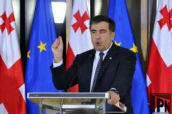 mixeil-saakaSvili---pirvelad-moxda-istoriaSi-rom-evroparlamentis-da-saqarTvelos-erToblivi-dokumenti-Cavarda