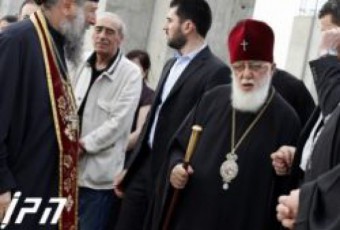 patriarqma-maxaTas-mTaze-istoriuli-taZris-mSenebloba-daaTvaliera