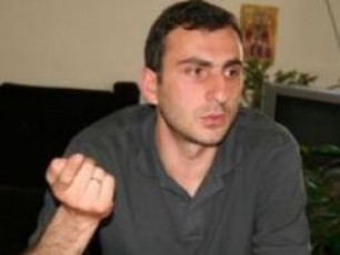 aleko-elisaSvilma-biZina-ivaniSvils-mouwoda-nu-aswavlis-rogor-waiyvanos-gadacema