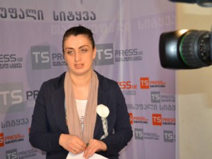 Jurnalisti-eliso-janaSia-eka-beseliasgan-sajaro-bodiSs-iTxovs
