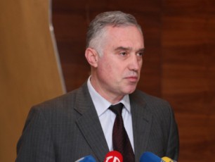 paTosi-rac-am-ustarSia-nacionaluri-moZraobis-saqmianobas-srulad-Seesabameba