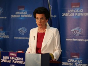 xelisuflebis-amocana-ara-nato-s-sawvrTneli-bazis-ganTavseba-aramed-saqarTvelos-rusuli-bazebisgan-gaTavisufleba-unda-yofiliyo