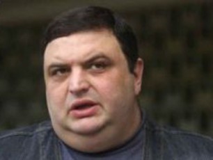 prezidents-Zalian-bevri-saqme-aqvs-da-es-saqmeebi-misi-gasakeTebelia