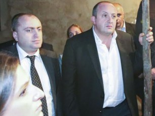 saqarTvelos-prezidentma--aWaraSi-mewyeris--Sedegad--dazaralebuli--ojaxi-moinaxula