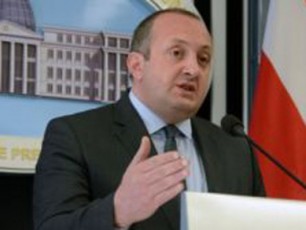 prezidenti-margvelaSvili-saparlamento-umciresobasTan-Sesaxvedrad-mzadaa