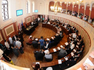 dedaqalaqis-2015-wlis-biujeti-damtkicebulia